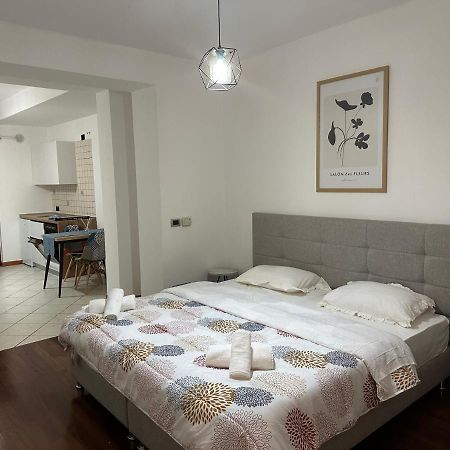City Center Shkodra B&B Eksteriør billede